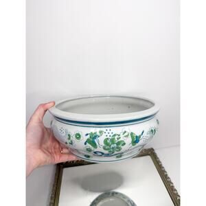 Beautiful Vintage AAA Imports Butterfly Scalloped Ceramic Planter